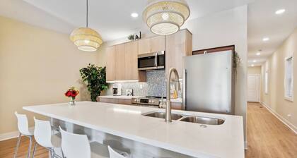 A Derby City Fav for Bourbon, Derby or Business!