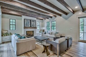 TV, fireplace - Old Seagrove Beach House with Pool, Sleeps 8! (Santa Rosa Beach)