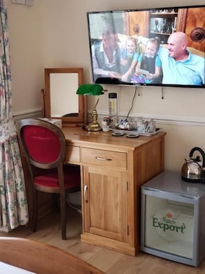 Iron/ironing board, free WiFi