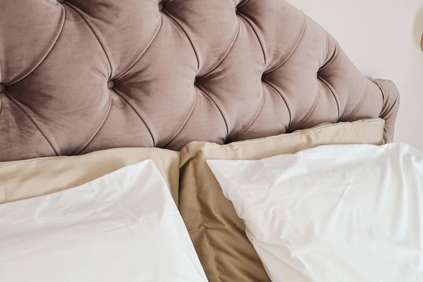 Habitación de lujo, vista al valle | Caja de seguridad en la habitación, cortinas blackout y insonorización