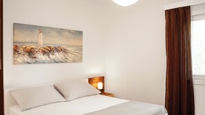 3 soverom, strykejern/-brett, reiseseng for barn og wi-fi (inkludert)