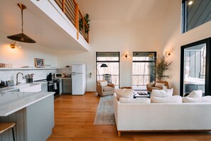 Interior - Stonehaven | Hocking Hills, Modern, Views, Hot Tub (Rockbridge)