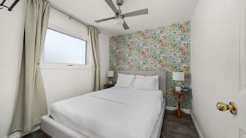 1 bedroom, WiFi, bed sheets