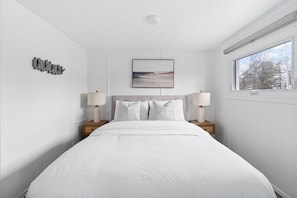 3 bedrooms, free WiFi, bed sheets