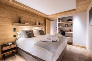 2 bedrooms, WiFi, bed sheets - Wifi, Ground floor, view mountain, sauna, hammam, terrace, fireplace or stove, tv, 85m², Méribel (Méribel - Les Allues)