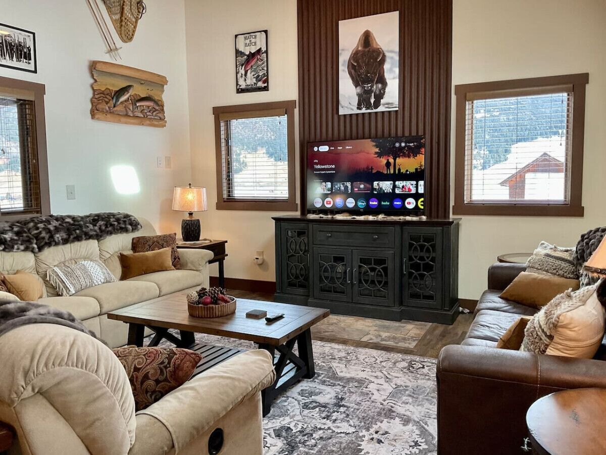 TV