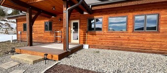 NEW! LAST MINUTE SPECIAL! Spacious Modern Chalet, Close To Everything Big Sky, MT!