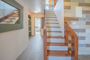 Interior - Flores Garden Retreat (Santa Cruz das Flores)