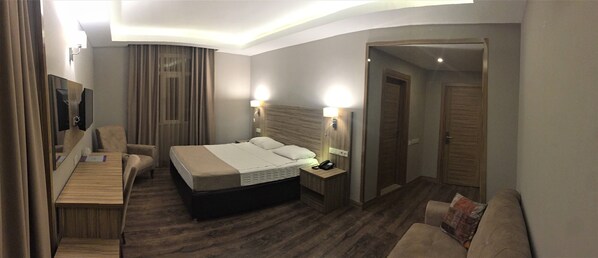 Chambre Double, vue ville