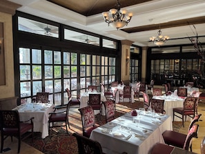 Dining - Penthouse Luxury. WOW! Panoramic views of everything! BradAndJoeyRentals (Nuevo Vallarta)