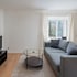 Spacious 1 Bedroom Apartment w/ Parking in Crawley