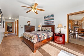 2 slaapkamers, een strijkplank/strijkijzer, gratis wifi, beddengoed