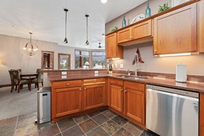 Fridge, microwave, oven, stovetop - Elevated Mountain Condo • Fireplace • Near RMNP (Estes Park)