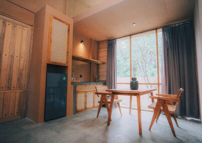 Loji Nyanyi 套房及酿造