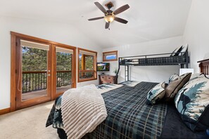 2 bedrooms, iron/ironing board, free WiFi, bed sheets - Sunset Mountain Retreat • Fireplace • Near RMNP (Estes Park)