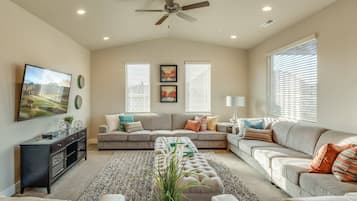 House | 6 bedrooms