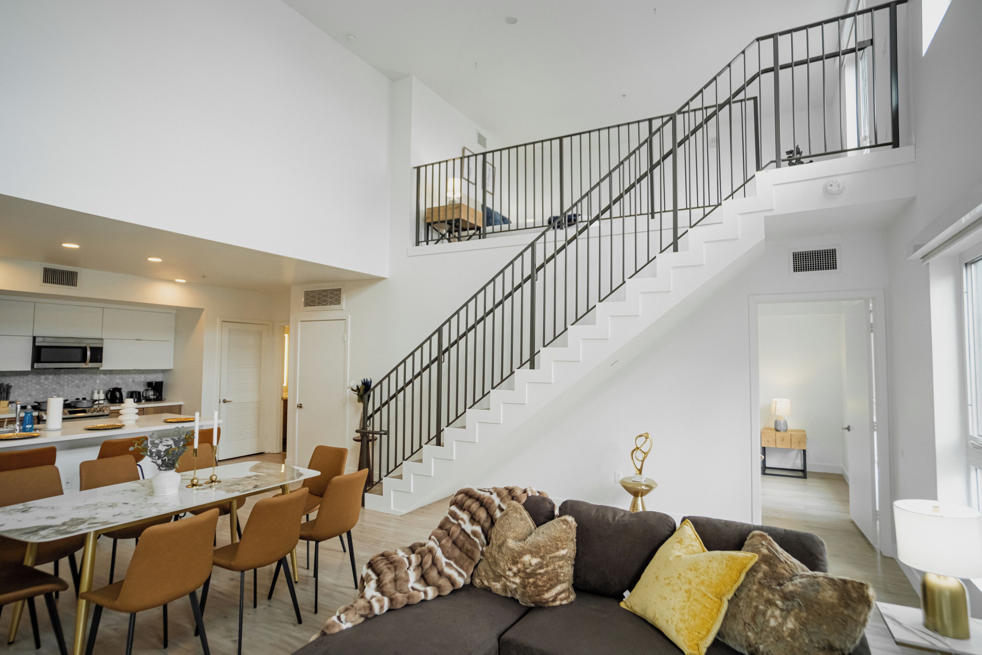 家庭公寓 | 客廳