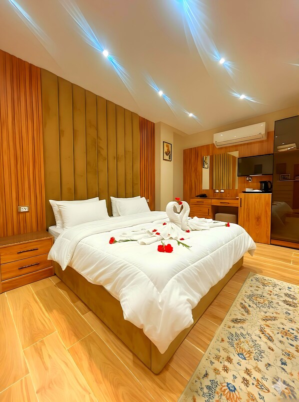 Deluxe Quadruple Room, Desert view