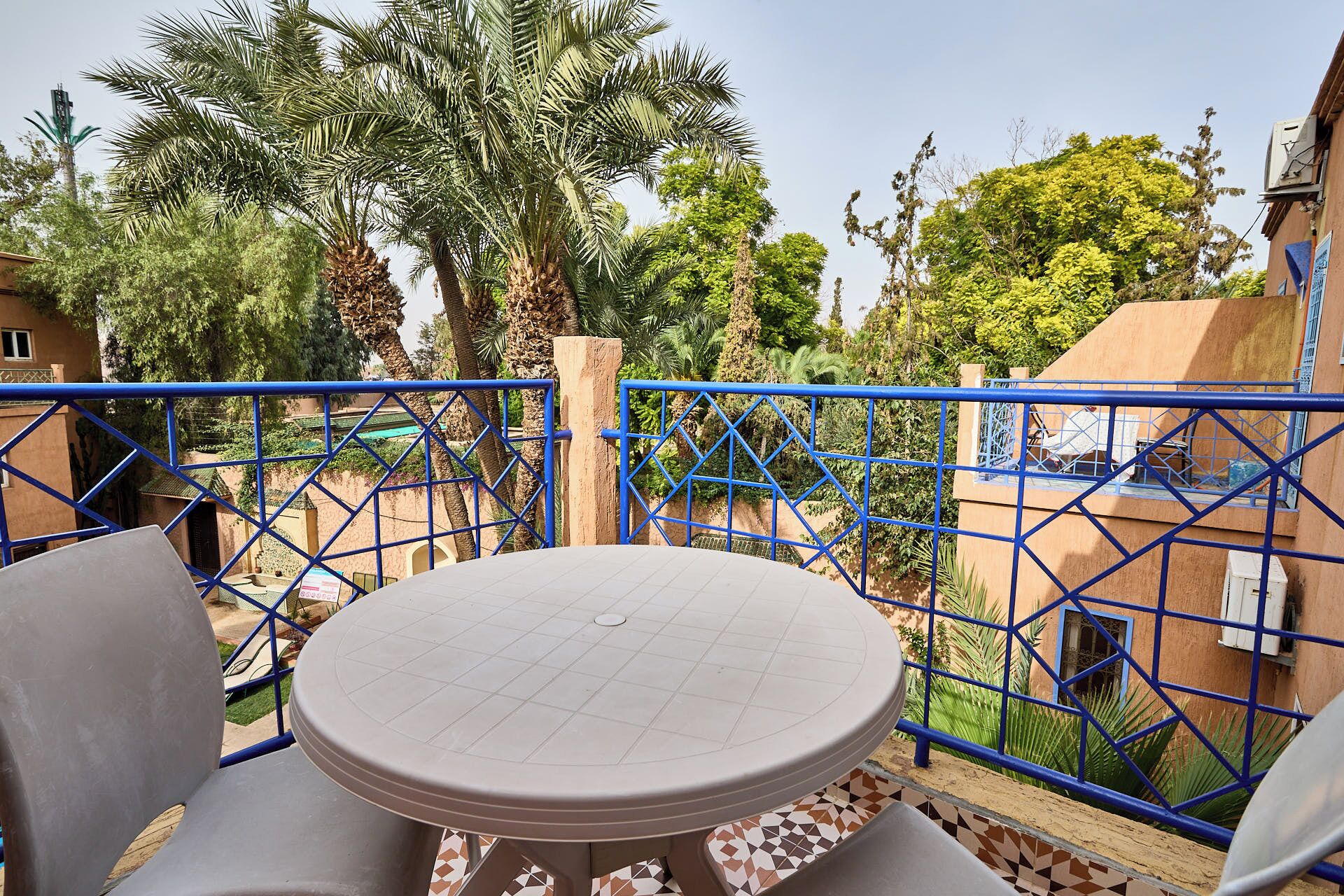 Maison Confort, balcon, vue piscine | Terrasse/Patio