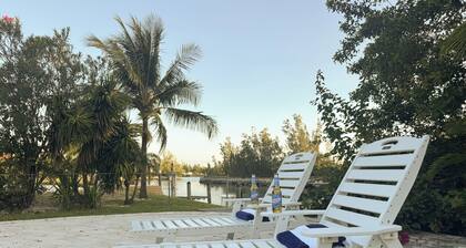 Canal home with pool Taino beach just blocks away