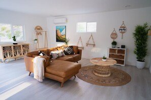 House - Breathtaking Views Boho Chic Oasis by Casa Oso (Ahwahnee)