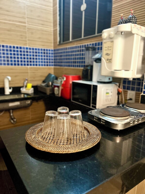 Fridge, microwave, stovetop, electric kettle