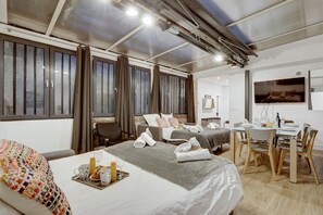 3 bedrooms, desk, iron/ironing board, WiFi - 157 Rudi – Stunning loft in the heart of Paris 11 (Paris)