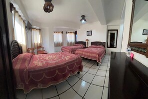 Family Room | Free WiFi - Hotel Posada Santa Bárbara (Guanajuato)