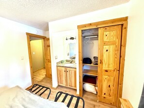 1 Schlafzimmer, kostenloses WLAN, BettwÀsche