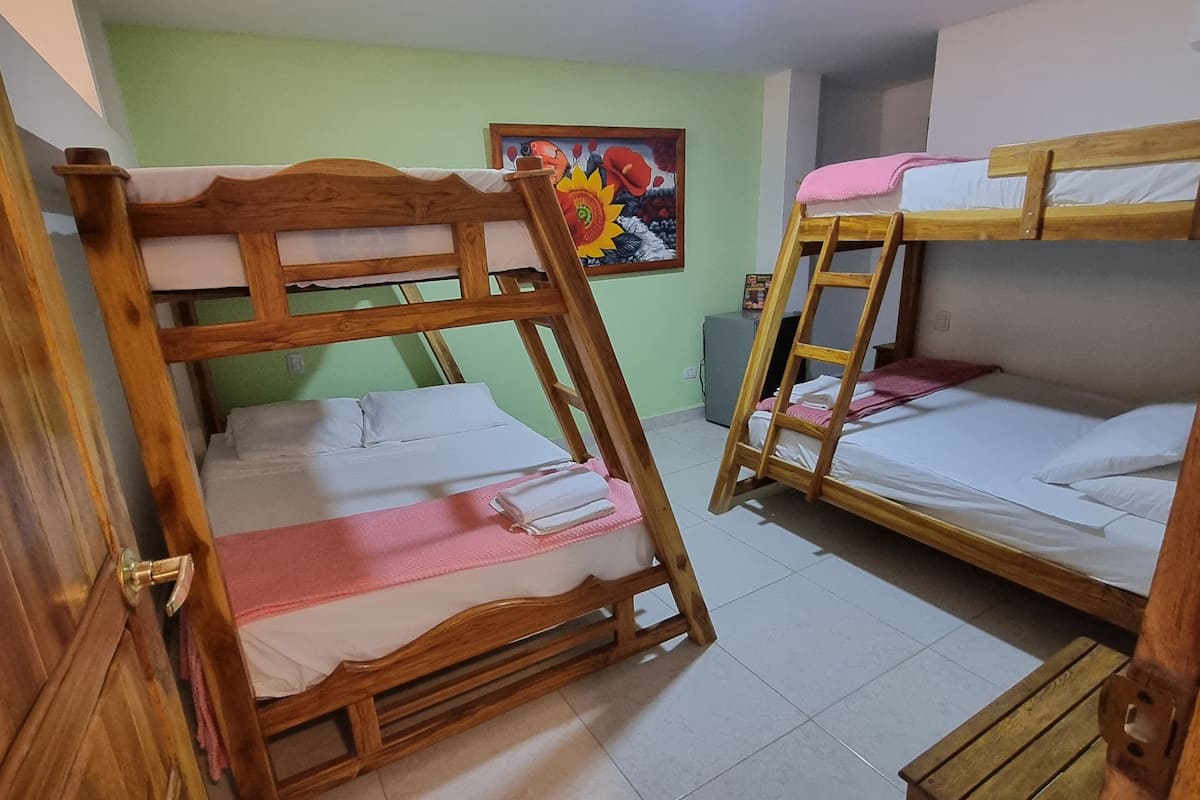 Family Room | 1 bedroom, hypo-allergenic bedding, down duvets, minibar