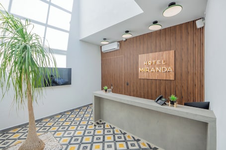 Reception. Hotel Miranda