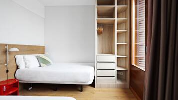 2 habitaciones, tabla de planchar con plancha y wifi gratis