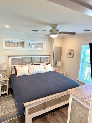 2 عدّة غرف نوم ومكواة/لوح كي وواي فاي وملاءات أسرّة