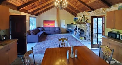 Historic 1914 Stone Cabin + Private Trails & Creek