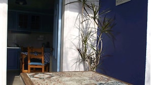 Apartment | Tempat makan luar