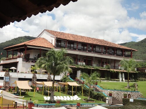 Hotel Campestre Hacienda Caracha