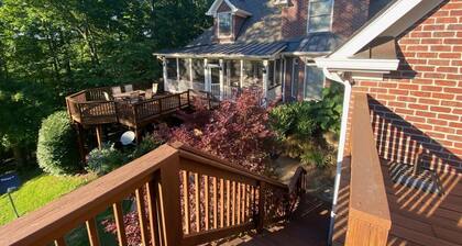 Castle - Bedrooms and Entertainment Loft w/ Deck C46