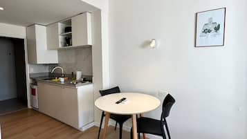 Superior Apartment, City View | Living area
