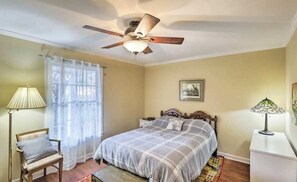 1 bedroom, iron/ironing board, WiFi - Fork Inn's Southern Hospitality Ranch, Rm #3 SHR3 (Franklin)