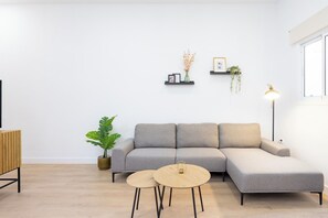 Smart TV - Home2Book Spacious Family Home, Santa Cruz Center (Santa Cruz de Tenerife)