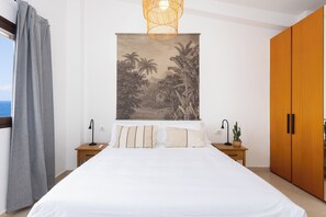 2 dormitorios, tabla de planchar con plancha, wifi y ropa de cama