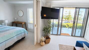 2 slaapkamers, een strijkplank/strijkijzer, gratis wifi, beddengoed