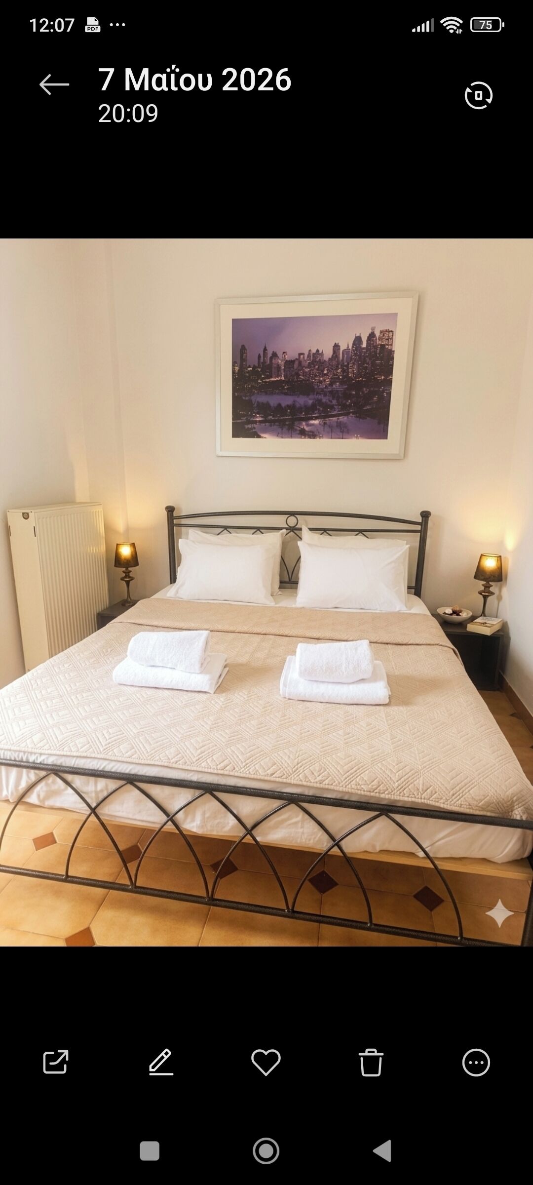 1 chambre, fer et planche à repasser, Wi-Fi gratuit, draps fournis