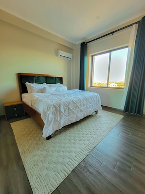 2 habitaciones, tabla de planchar con plancha y wifi gratis