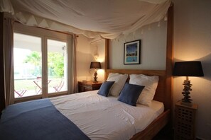 3 bedrooms, iron/ironing board, travel crib, free WiFi