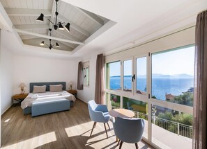 3 chambres, fer et planche à repasser, Wi-Fi, draps fournis