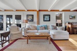 Smart TV, books - Ferndale House; Woods and Water Views (Phippsburg)