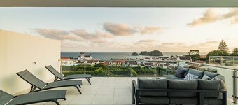 Islet Retreat