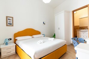 1 室のベッドルーム、WiFi