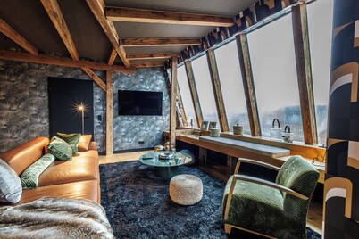 Luxury penthouse above the fish market